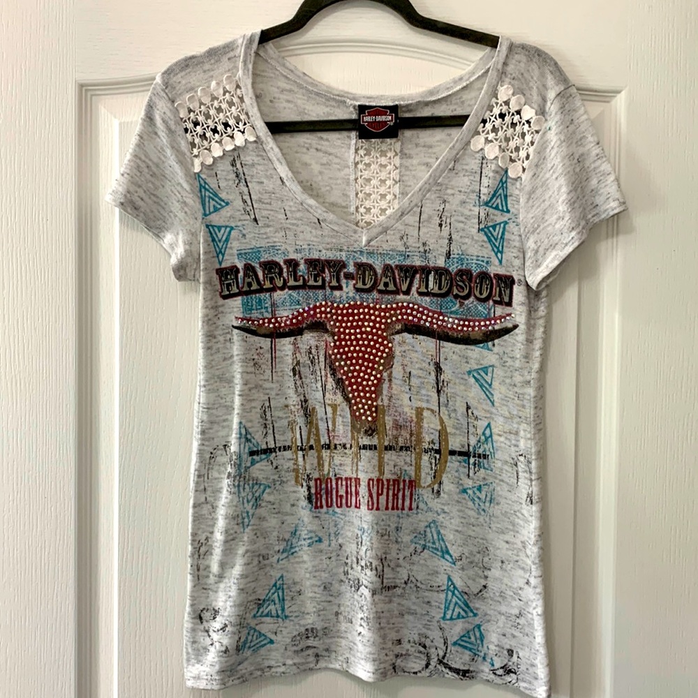 Harley Davidson T-Shirt size Medium w/ crochet accents & studs. Totally unique!